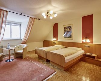Hotel Restaurant Lindenhof - Bräunlingen - Schlafzimmer