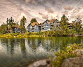 Waters Edge Shoreside Suites - Ucluelet - Byggnad