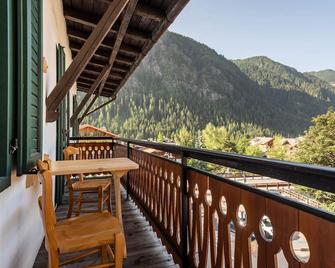 Rodella A Parte - Campitello di Fassa - Balcone