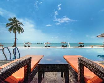 The Spa Villa Bintan - Tanjung Pinang - Pool