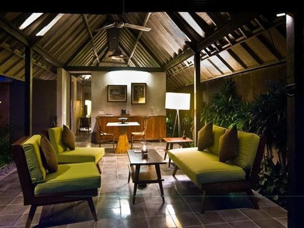 Komea Villa - North Kuta - Stue