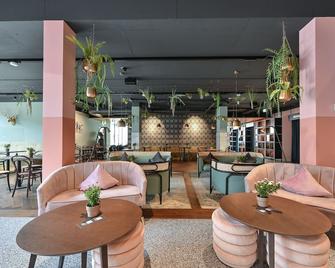 Hotel Sonne - פוסן - טרקלין