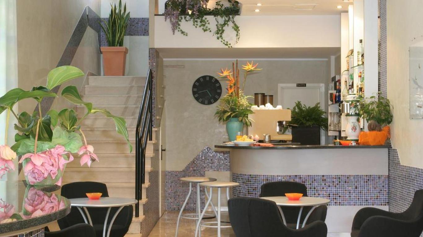 هوتل فيلا روسي