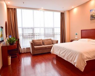 Greentree Inn Baoding Xiong County Xiongzhou Road Express Hotel - Baoding - Bedroom
