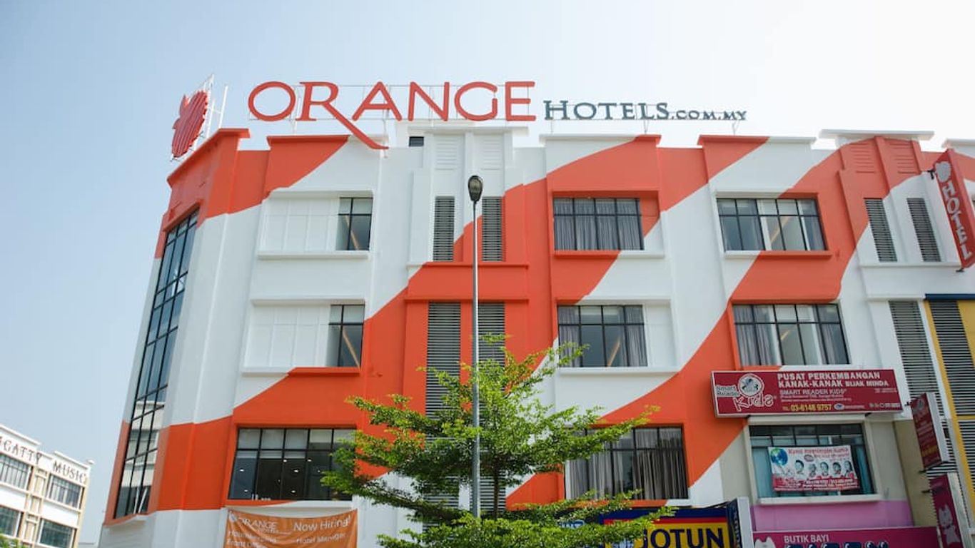 1 Orange Hotel Sungai Buloh