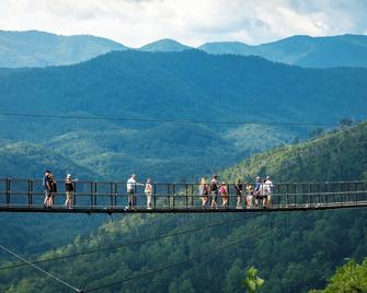 Tucked Inn 2101 - Gatlinburg
