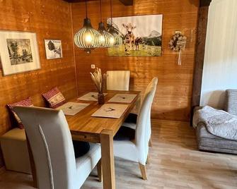 Holiday apartment Missen-Wilhams for 1 - 6 persons with 3 bedrooms - Holiday apartment - Missen-Wilhams - Comedor