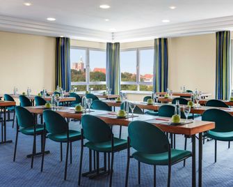Intercityhotel Stralsund - Stralsund - Restaurante