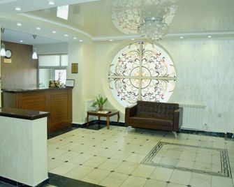 Sultan Beibarys - אסטנה - דלפק קבלה