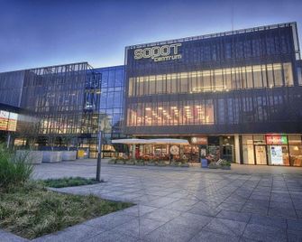 Hotel Molo - Sopot - Byggnad