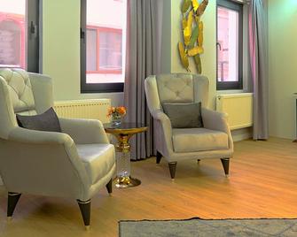 Mykent Hotel - Istanbul - Living room