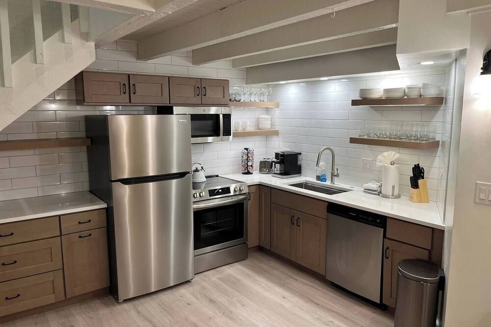 Ski Condo at Base - Walk to Gondola & Dining! - Steamboat Springs - Kitchen