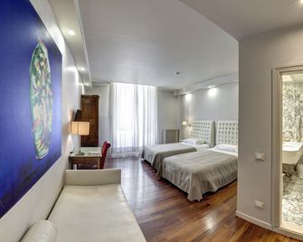 Hotel Vittoria - Faenza - Bedroom