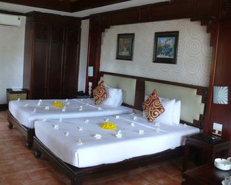 Long Hai Beach Resort - Vung Tau - Makuuhuone