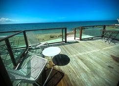 Corcega Beachfront Suites - Rincon - Balcon