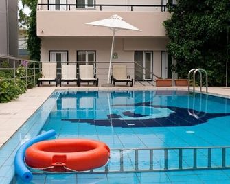 Zorbas Lifestyle Hotel - Apokoronas - Pool