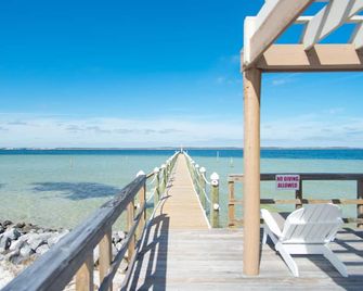 Soundside Holiday Beach Resort - Pensacola Beach - Balcón