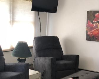 Elma Guest House, Too - Elma - Salon