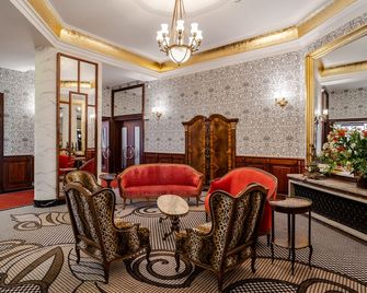 Hotel H15 Francuski Old Town - Destigo Hotels - Krakow - Lobby
