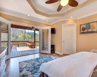 Rio House Retreat - Tazewell - Habitación