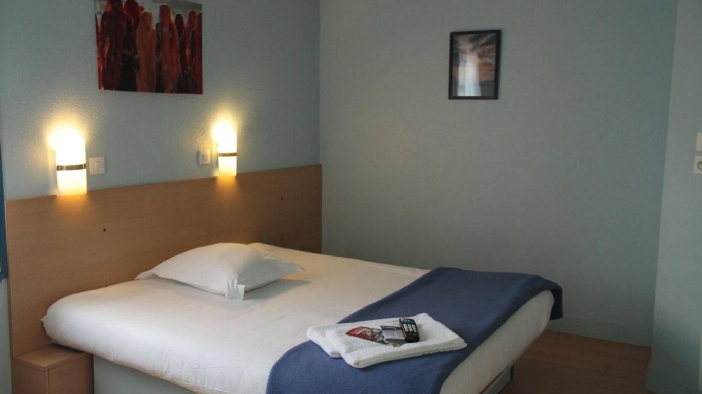 Fasthotel Caen Memorial