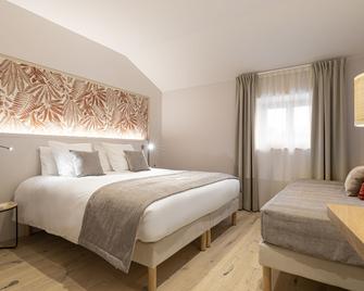 Domaine et Château de Valinches - Montbrison - Schlafzimmer