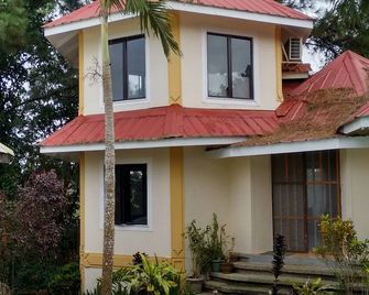Ca Donata Bed & Breakfast - Tagaytay - Gebäude
