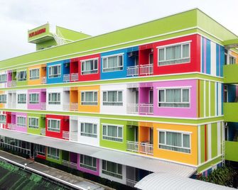 Plus Mansion - Ratsada - Building