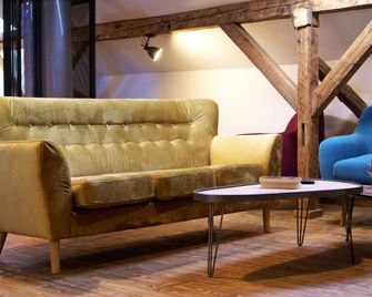 A16 Hostel - Burgas - Lounge