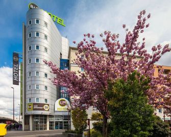 B&B HOTEL Paris Est Bondy - Bondy - Bâtiment