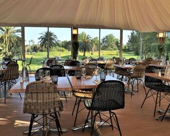 Sowell Hotels Du Golfe De Saint-Tropez - Grimaud - Restaurante