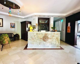 Villa Anfora - דטקה - דלפק קבלה