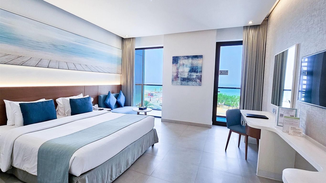Wyndham Garden Ajman Corniche