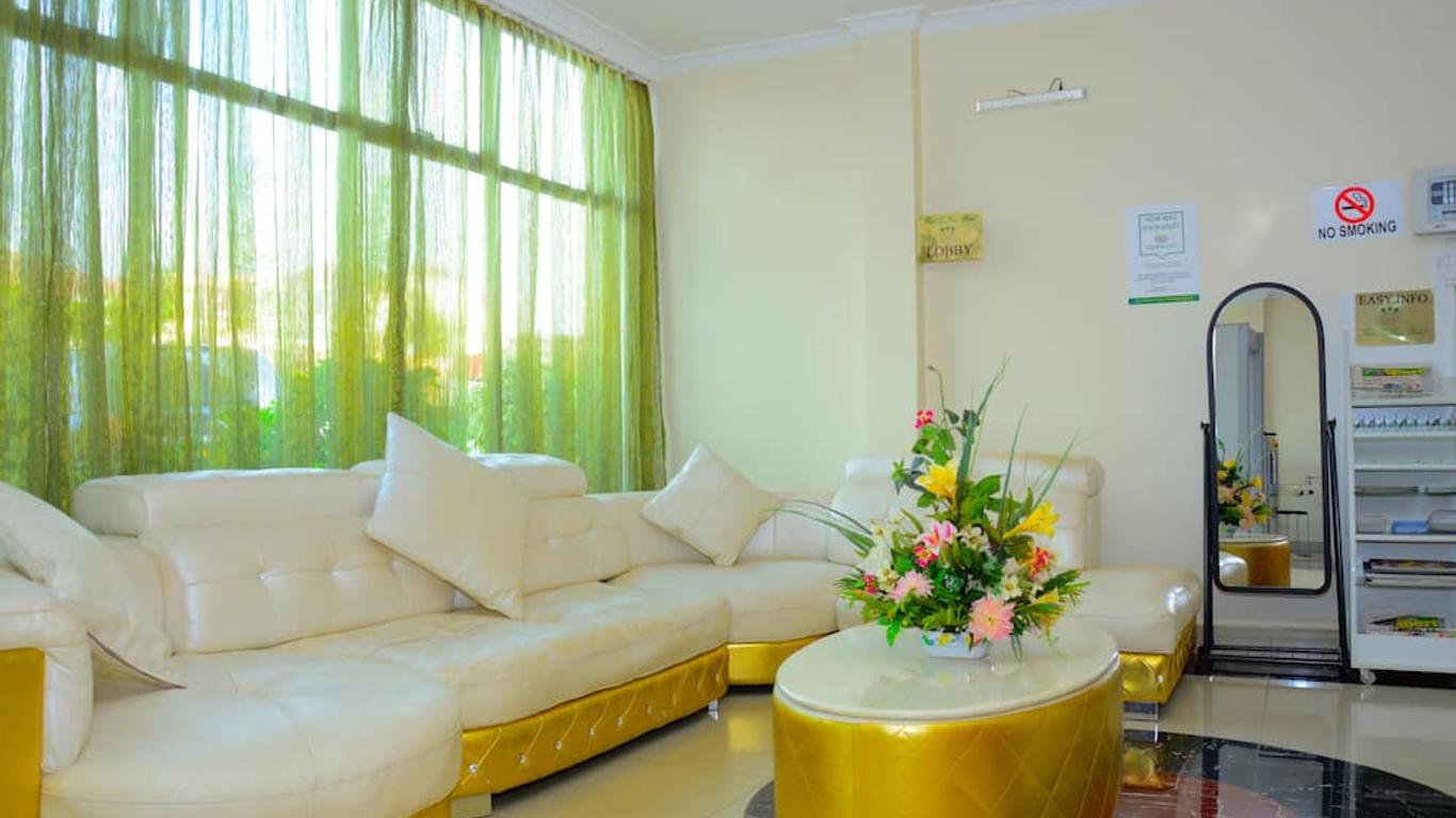 فايف تو فايف هوتل