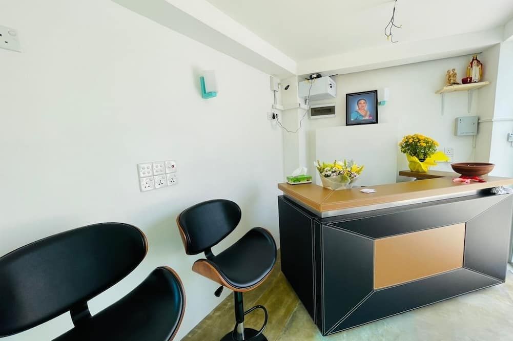 Hello Airport Hotel Katunayake - Katunayake - Рецепція