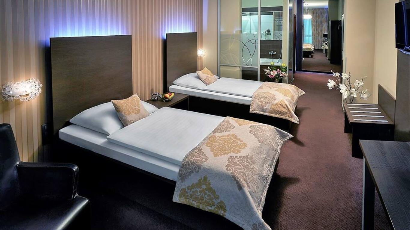 هوتل سينتروم