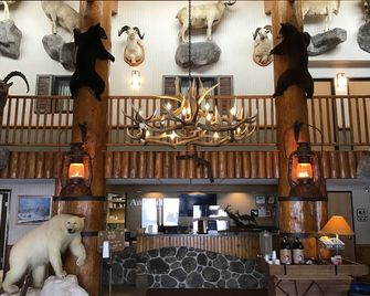 AmericInn by Wyndham Cody - קודי - דלפק קבלה