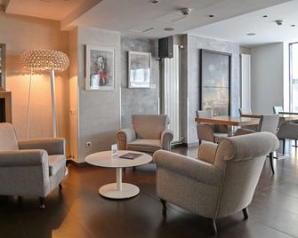 Belgrade Art Hotel, a member of Radisson Individuals - Belgrade - Bar