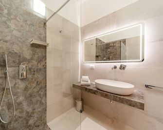 Sarmenti Agriresort - Otranto - Bad
