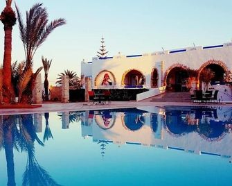 Hotel Dar Mezraya Jerba - Houmt Souk - Pool