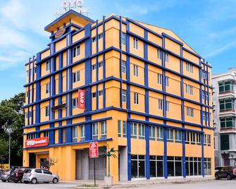 Hotel O Smc Alam Avenue - Shah Alam - Gebäude