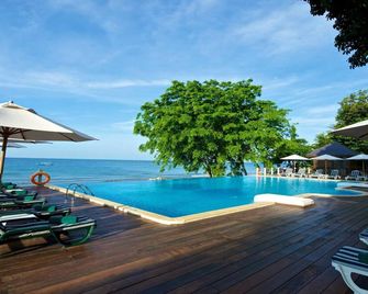 Tunamaya Beach & Spa Resort Tioman Island - Tioman Island - Pool
