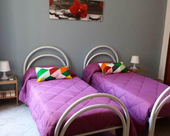 La Via Del Mare - Acireale Centro Storico - Acireale - Bedroom