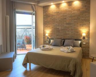 Little Rock Guest House - Gaeta - Bedroom