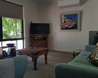 3 Bedroom Cottage in the beautiful Clare Valley - Auburn