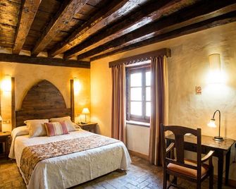 Hotel Palacio de Elorriaga - Vitoria-Gasteiz - Bedroom