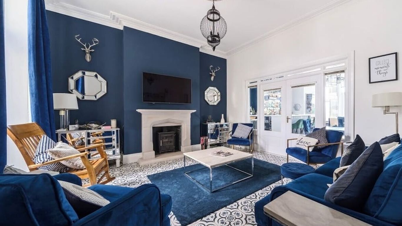 Lazy Waves Boutique B&B