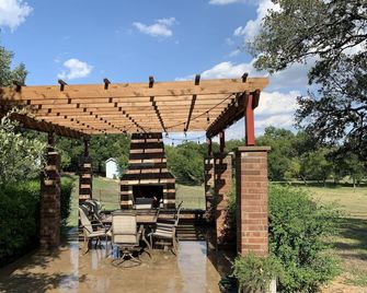 Salado Cottage Retreat near Downtown - Salado - Terasa