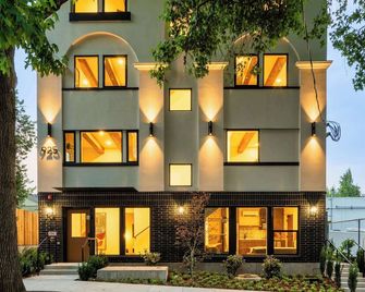 Luxury 2BR at The Adelynn - 波特蘭 - 建築