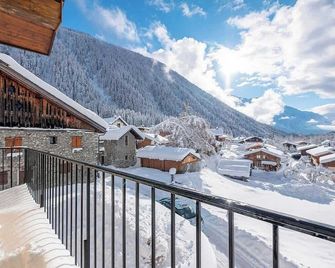 Chalet La Chapelle aux pieds des pistes - Chamonix - Balcony